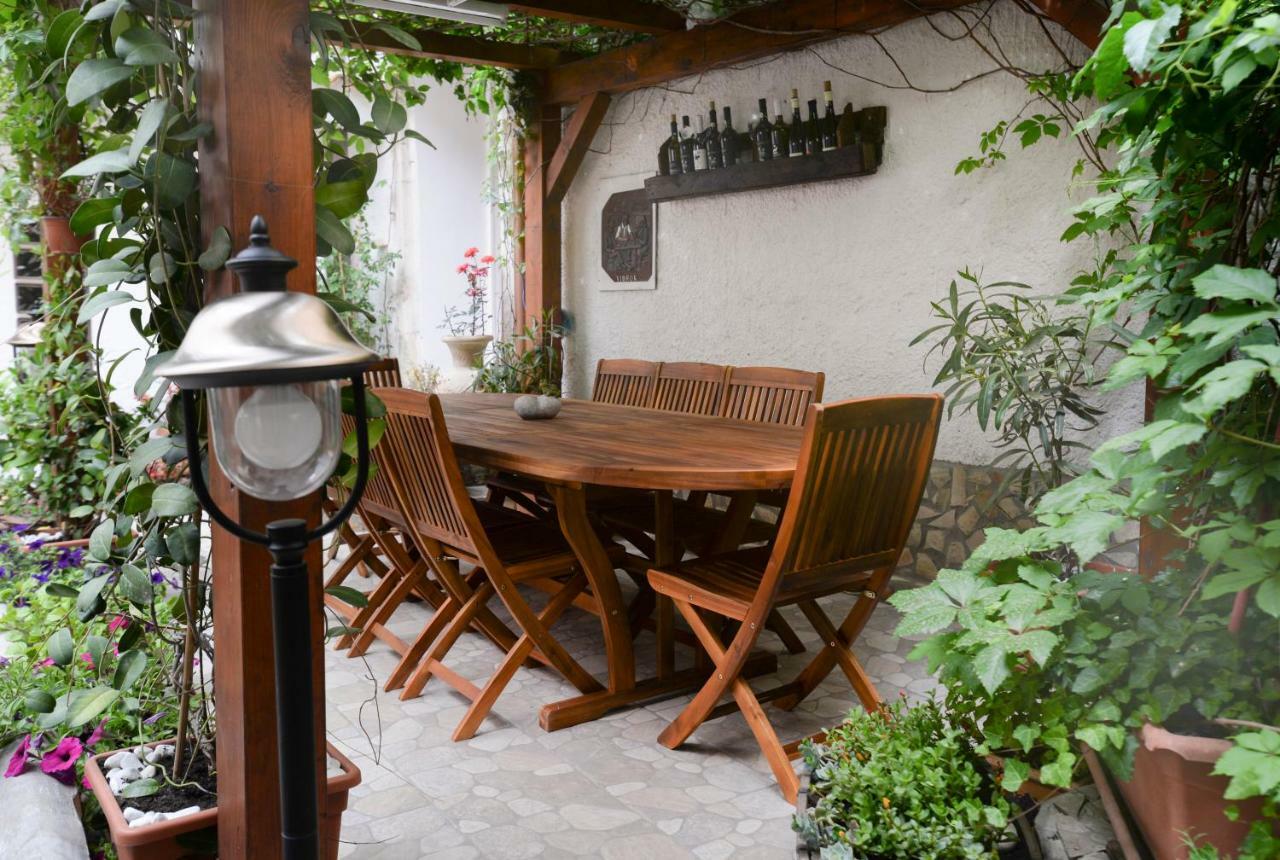 Bed And Breakfast Alberini โนโต ภายนอก รูปภาพ